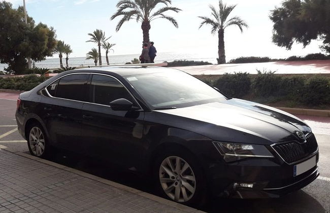 Transfer from Alicante airport to Calpe in private Sedan car max. 3 passengers - Photo 1