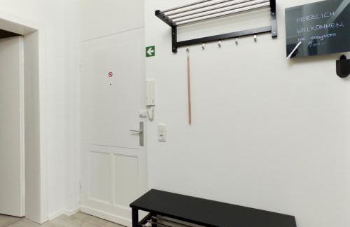 Moderne Wohnung mit Balkon ideal für Familien und Geschäftsreisende - Photo 45