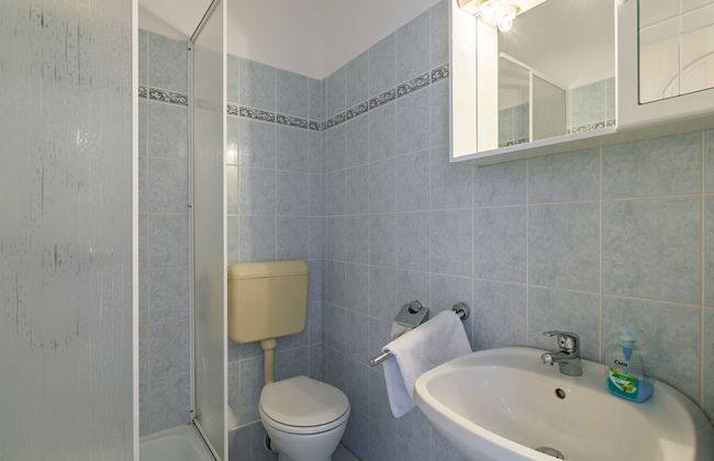 10 bedroom House in Fonyód with private pool and garden - Photo 10