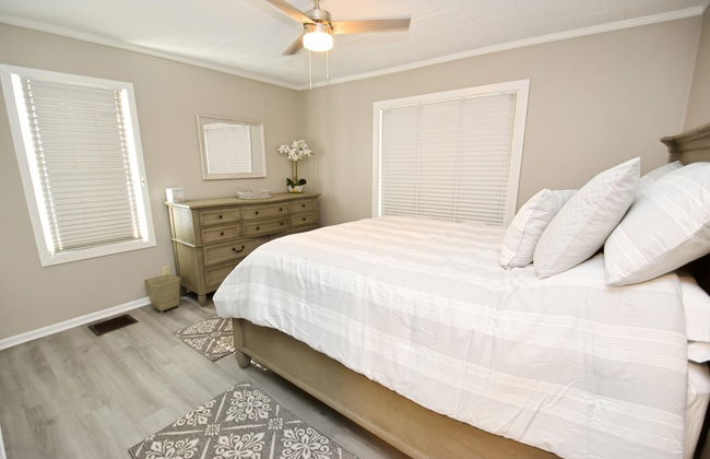 3 Blocks From Nd 3 Bedroom 2 Bath Home 1815 - Foto 11