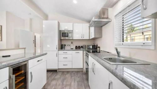 Rivers Edge - Photo 5