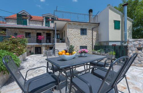 Holiday home Stipanovi Dvori with jacuzzi and pool - Foto 12