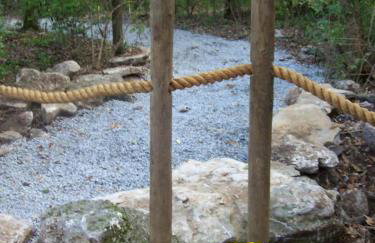 Secluded Sedona Tiny House in Woods Near Lake | Fire Pit, Hammocks, Full Kitchen & Breakfast - Foto 23