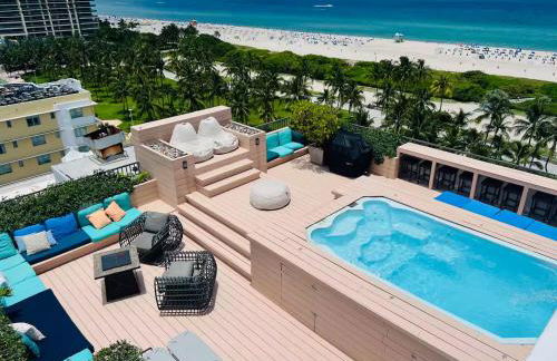 Crown Jewel of Ocean Drive- 2 story Penthouse, 4 Bedrooms & Private rooftop spa - Foto 1