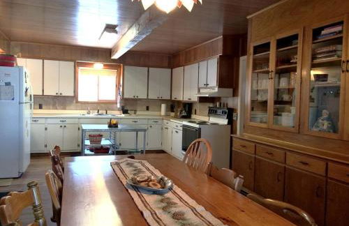 Lakefront Cottage Rental with Game Room near Ruth Lake, Minnesota - Photo 6