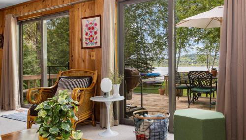 Camp Birch: Waterfront Home on Lake Leelanau - Foto 3