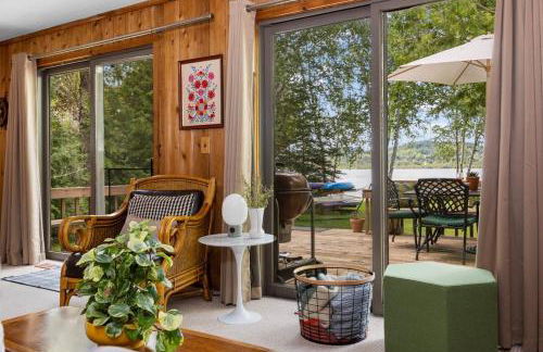 Camp Birch: Waterfront Home on Lake Leelanau - Foto 3