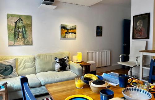 Comfy child/dog friendly garden flat heart Camden - Foto 32