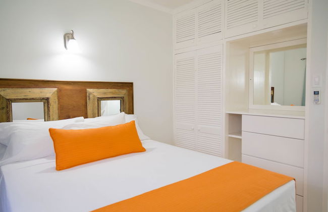 Centrally Located Guest Apartments II - Photo 9