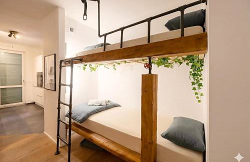 Premium Stay Essen near Messe - Photo 2