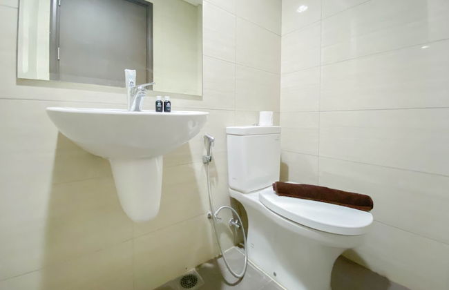 Cozy And Minimalist Studio Room Ciputra International Apartment - Photo 13