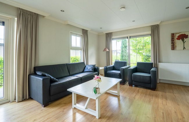 Well-kept Chalet not far From the Biesbosch - Foto 11