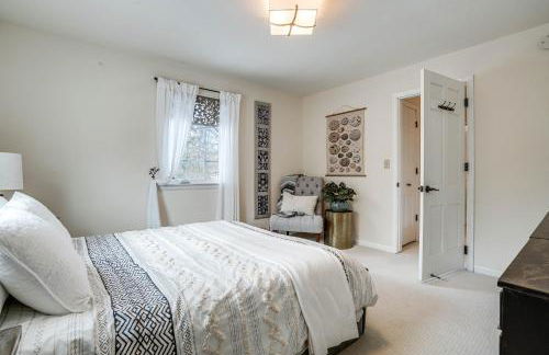 Family Fun on Lake Bemidji! Spacious Home with Yard - Foto 29