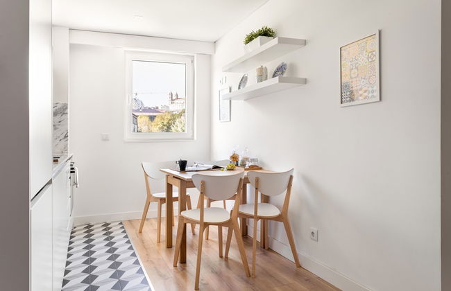 JOIVY Modern 2-Br Flat Near Metro & Train Station - Foto 20