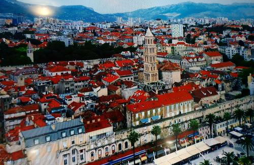 "Heaven on earth" with pool - Photo 14