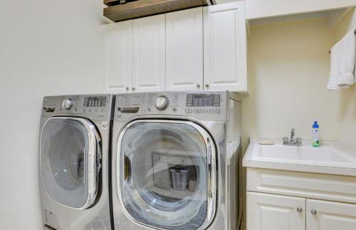 Luxe Bayfront Sarasota Home Rental Pool, Lanai! - Foto 26