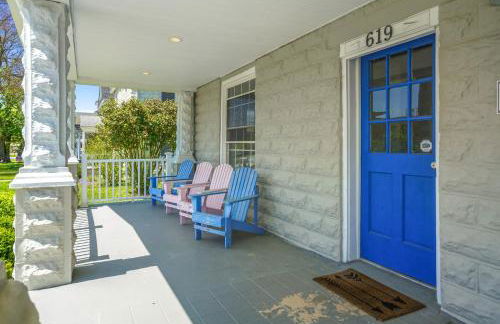 The Great Escape - renovated in-town charm! - Foto 3