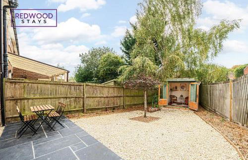 2 Bed 1 Bath House, Perfect for Corporate, Contractors & Families Free Parking, Garden, Netflix By Redwood Stays - Foto 17