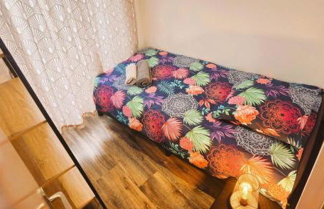 Mitrons - 2B - Photo 17