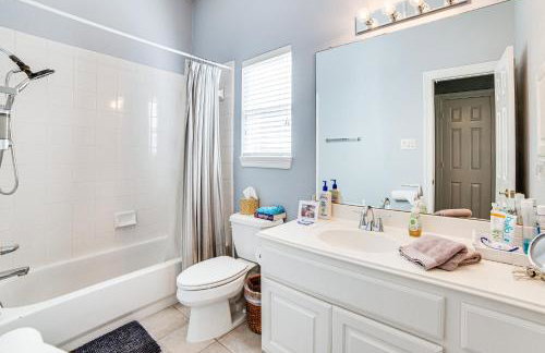 Uptown Dallas Group Getaway Near Art, Eats and More! - Foto 27