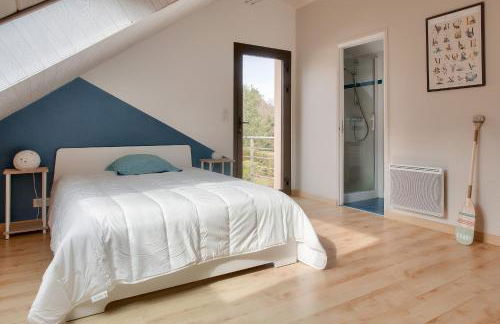 Jardin et piscine - 1km de la plage de Mousterlin - Foto 24