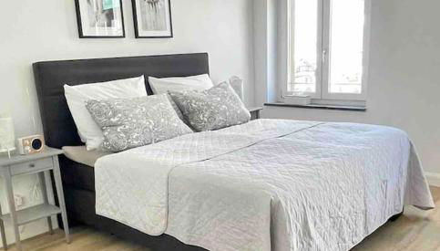 Siegburg- City helles Apartment mit Charme ICE Bhf - Foto 3