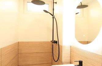 Disponible - Appartement Entier Rénové - Canapé Lit Emma - RERB, 5mn Paris - 2 pers - Parking Rue Gratuit - Tout équipé - 1er étage - 3 - Foto 23