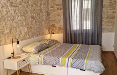 Central Studio Apartment - Photo 5