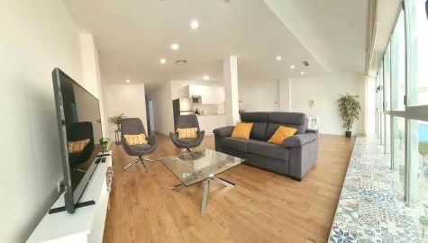 Moderno y lujoso apartamento CASTELAR - Foto 1