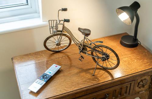 Wilkinsons Home-Free parking, Perfect For Contractors & Weekend getaways, Near London City Airport & Excel - Foto 16