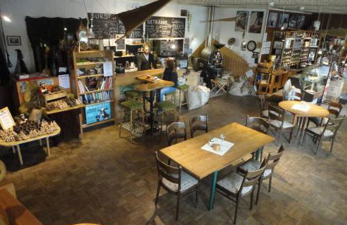 Dachwohnung im Fairhandelshaus - Foto 27