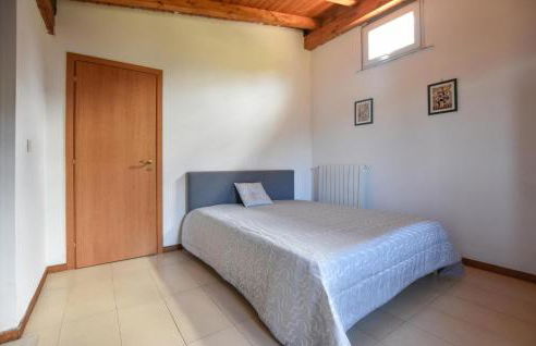 Amazing Home In Castiglione Di S - Foto 22