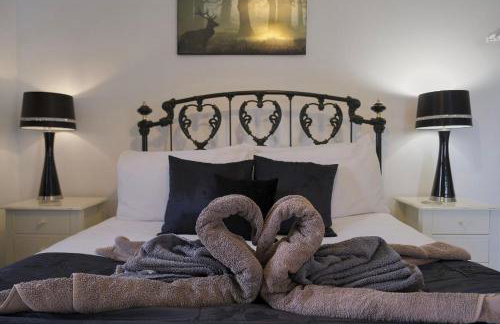 Lincoln Holiday Retreat Cottage with Private Hot Tub - Foto 15