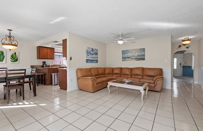 Ocean Song House - Photo 14