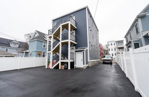 558-1 3BR Boston - Modern Nest near Franklin Park - Foto 26