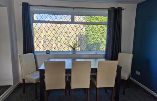 Warsett Crescent, 5 bedrooms near the coast. - Foto 11