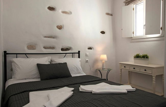 Portes View Traditional House - Photo 4