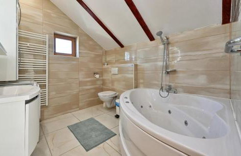 Pet Friendly Home In Ivanec With Wifi - Foto 29