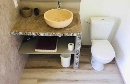 Gîte ,studio dans le village de lagnes - Foto 15