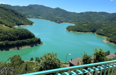 Queen of lake - Foto 18