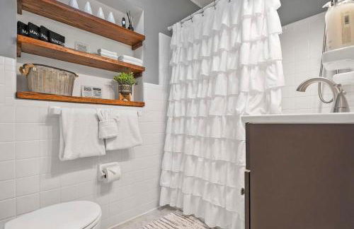 Onyx House King Size Beds Bikes Games Wine - Foto 35