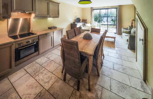 2 Bedroom Lovely Home In Stlaurent-De-La-Cabr - Foto 6