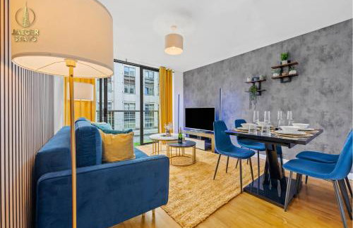 2 Bedroom Greek Street Apartment - Sleeps up to 6 - Foto 4