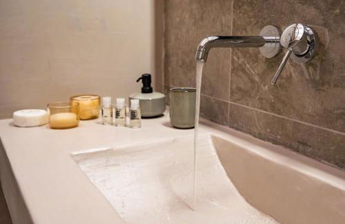 Lithos Luxury Pool Villa - Photo 66