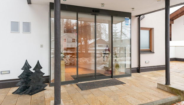 Apartment in Langenfeld With Infrared Sauna - Foto 3, Recepción