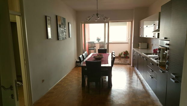 Apartment Tia - Foto 4, Servicio de comidas en la habitación