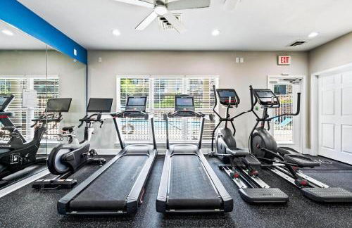 Landing Incredible 2BD Pool Clubhouse - Foto 28