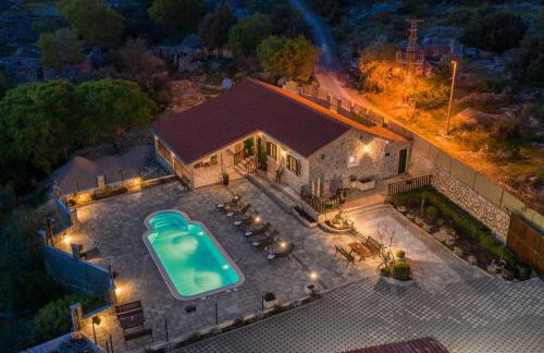 Family friendly house with a swimming pool Stupin Celine, Rogoznica - 18194 - Photo 1