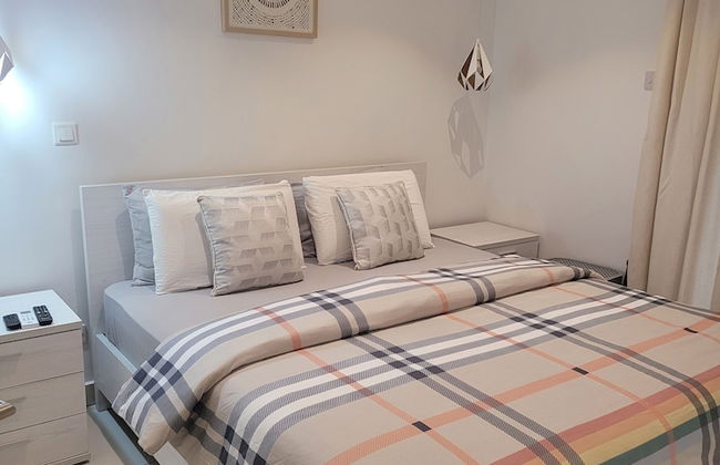 RT PROPERTIES @ THE GARDENS - Photo 9