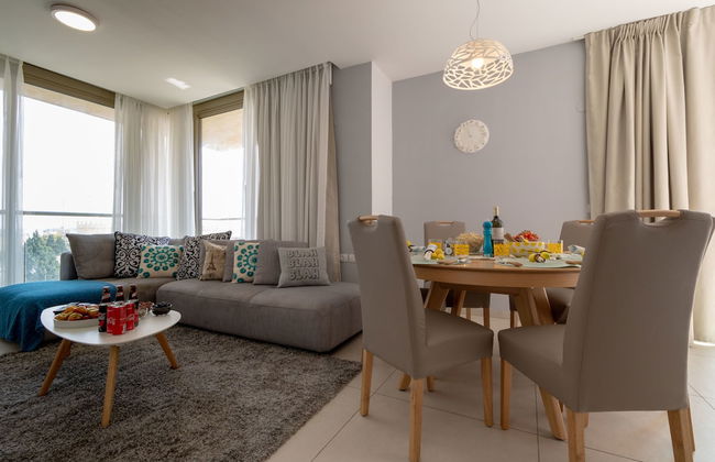 The Haneviim Court - Isrentals - Foto 29